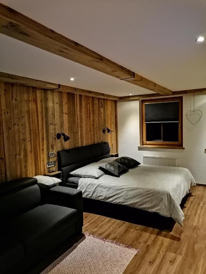 Frankenhof Guest House เคิสเซน ภายนอก รูปภาพ